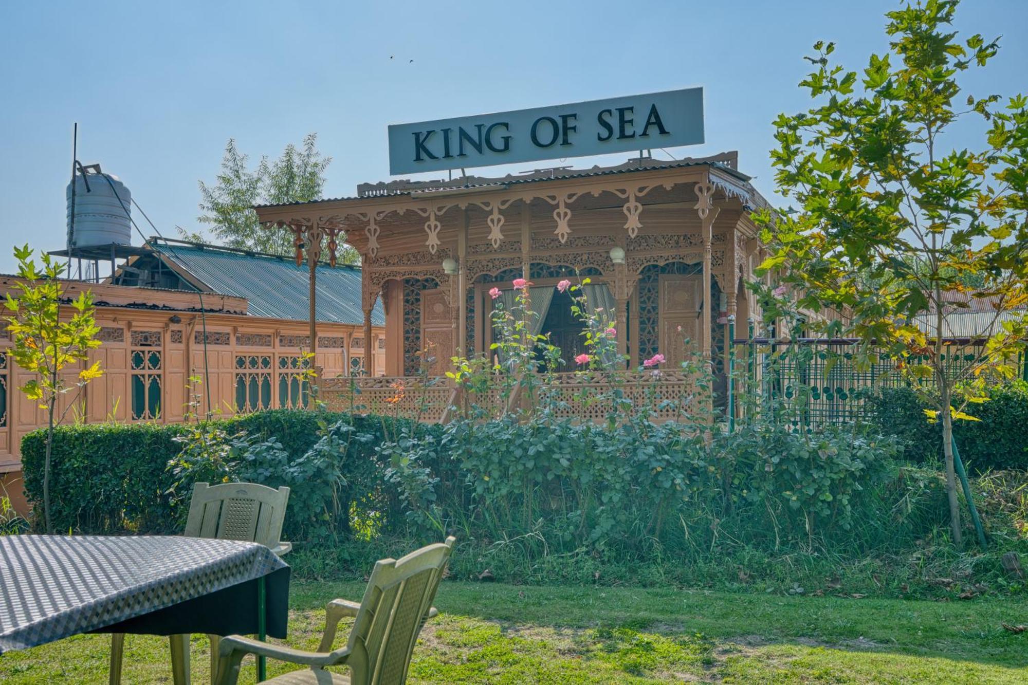 Best View Group Of Houseboats Hotel Srinagar  Exterior photo